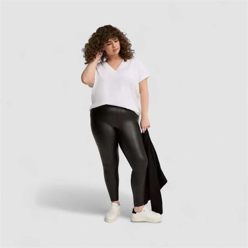 Torrid Black Full-Length Faux Leather Legging, Size 3